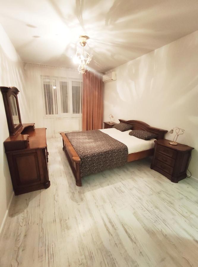 Bulevardul Constantin Negruzzi 2/6 Chişinău Esterno foto